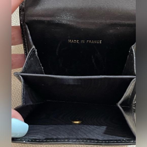 🎬COA⭐️CHANEL Patent Leather Mini CC Trifold Wallet w/BOX & 🛍️BAG⭐️💯Authentic - Picture 13 of 17